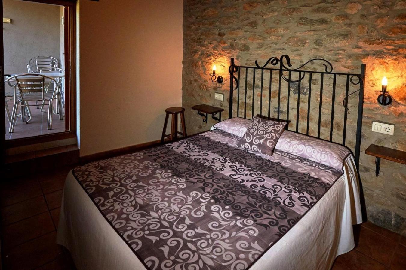 Can Tubau - Casa Rural - Apartaments Campelles Extérieur photo