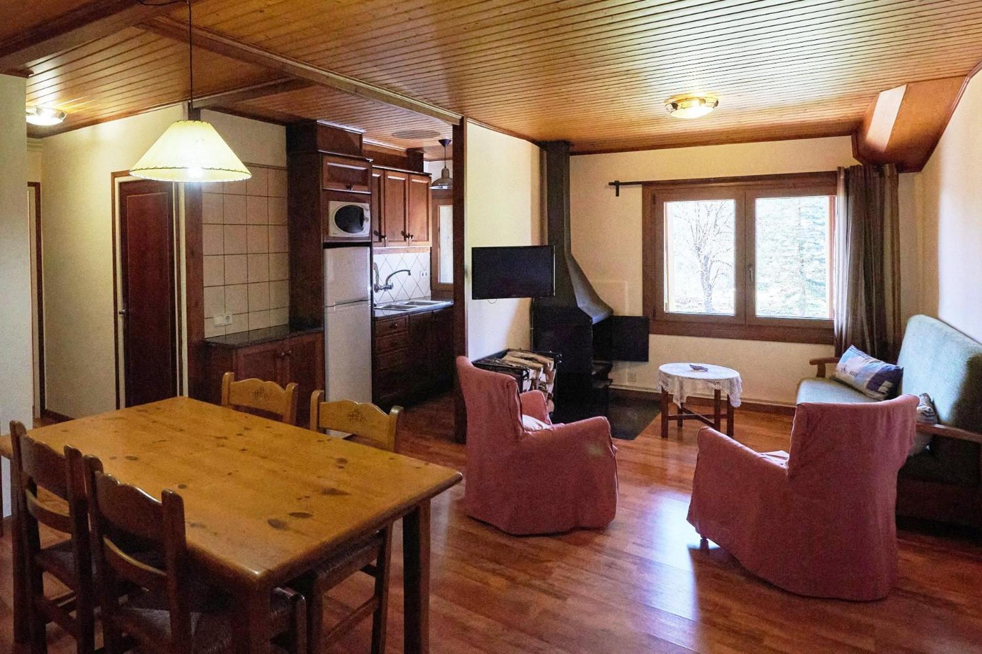 Can Tubau - Casa Rural - Apartaments Campelles Extérieur photo