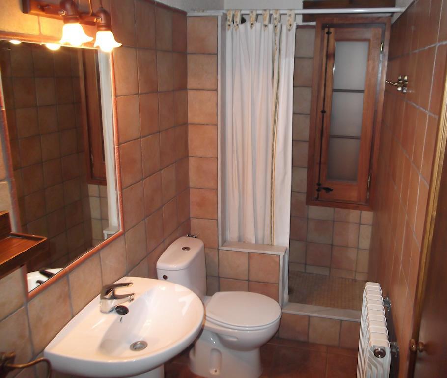 Can Tubau - Casa Rural - Apartaments Campelles Extérieur photo